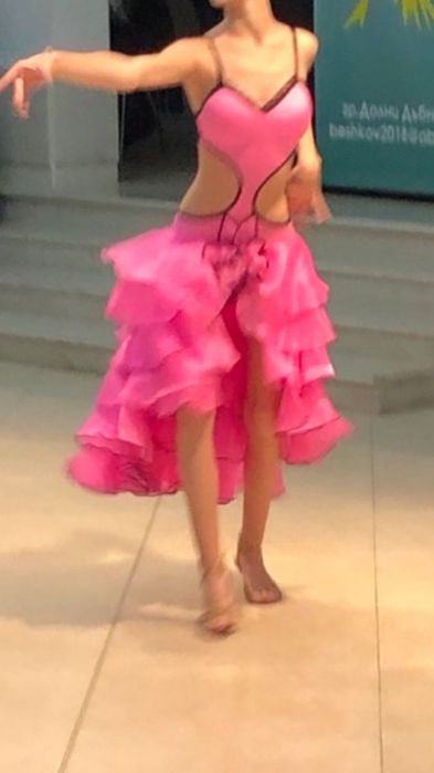 Рокля за латино танци