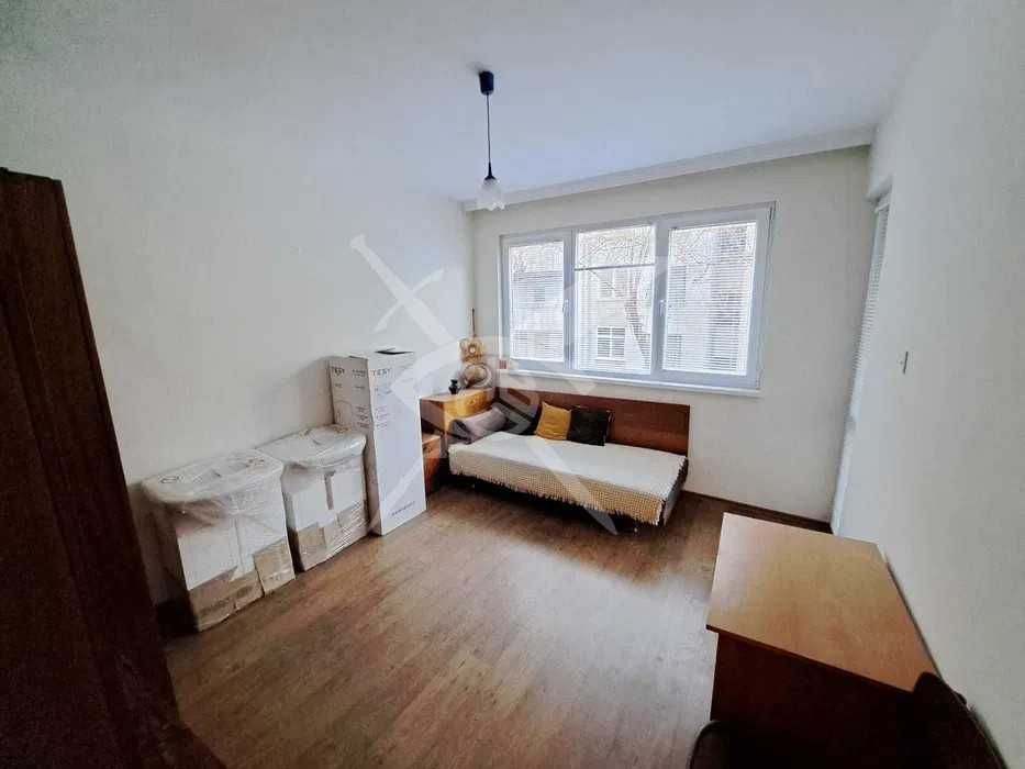 Продава се Четиристаен апартамент в Пловдив, Младежки Хълм - 115 кв.м за 1522 €/кв.м - Снимка #3