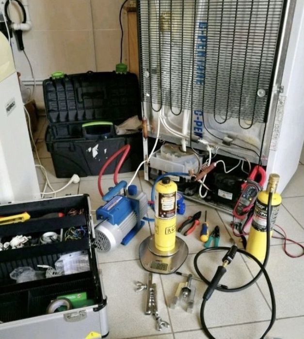 Ремонт холодильников морозильников в Алмате с гарантией Мастер