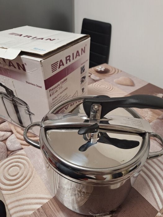 Vand oala sub presiune 7l