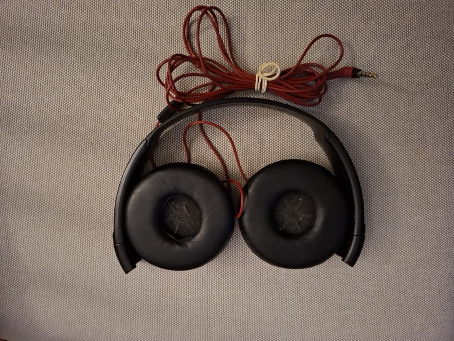 Casti SONY MDR-ZX310APR, Cu Fir, On-Ear, Microfon, rosu