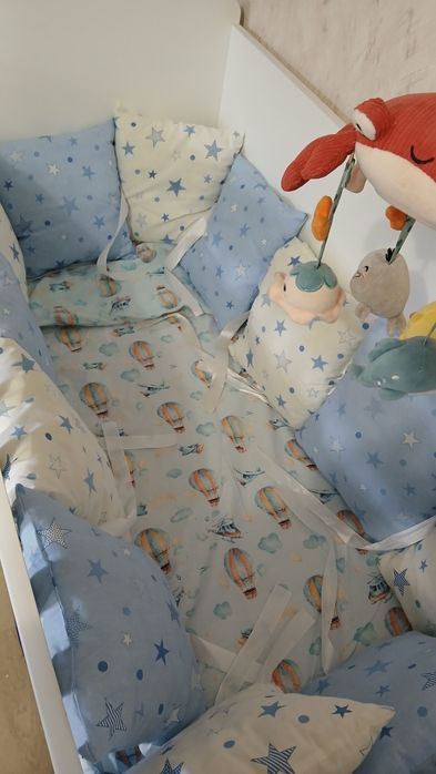 Бортики в кроватку