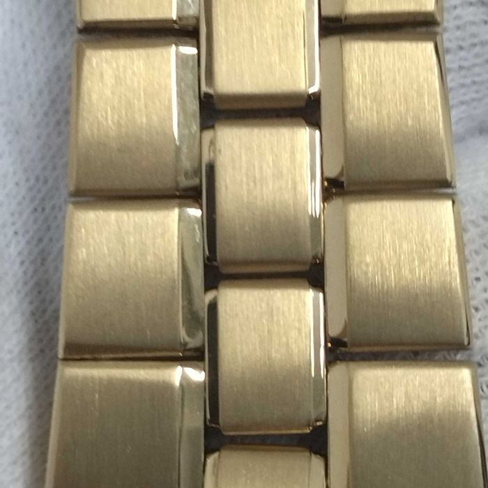 VACHERON CONSTANTIN Overseas, Gold 18k-профилактиран, полиран