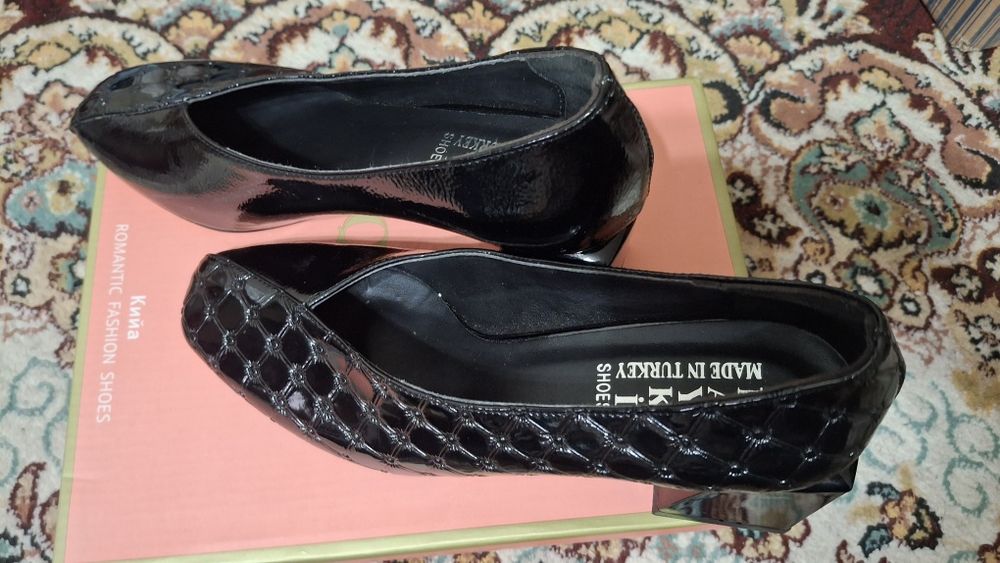 Tufli razmer 38 alo darajada