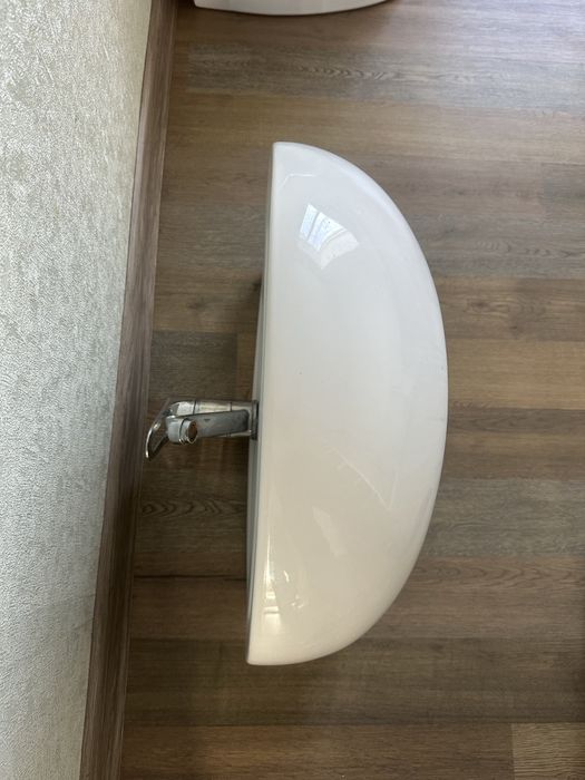 Раковина не большая