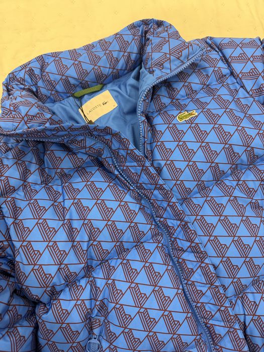 Продам Куртка lacoste