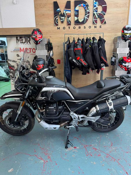 Moto Guzzi V85 TT 2023 -GARANTIE-