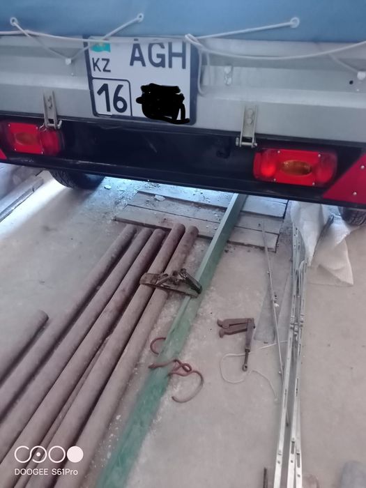 Автомобильный прицеп