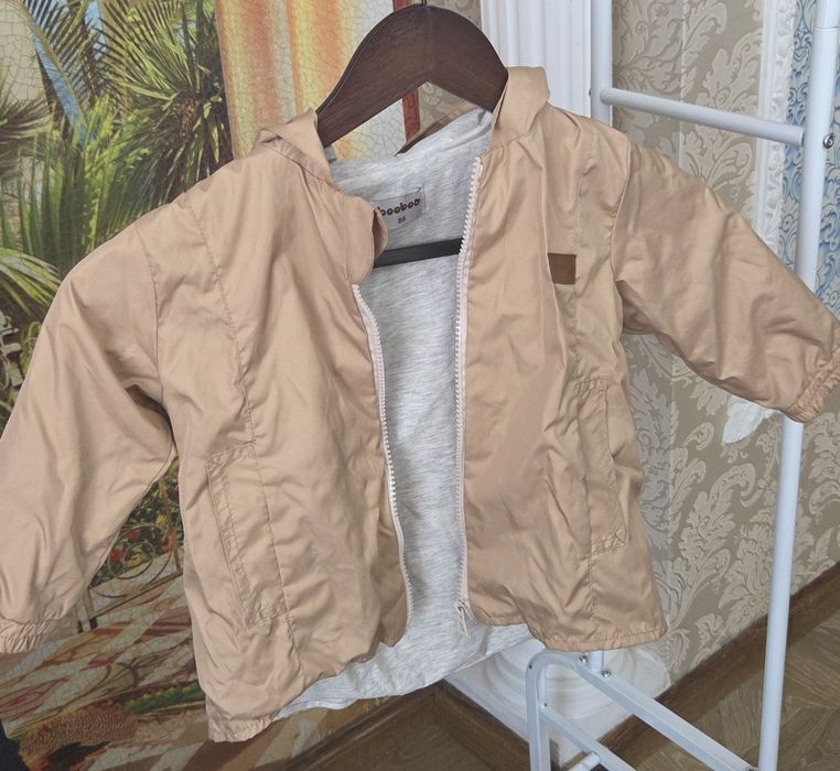 Продам ветровка новая