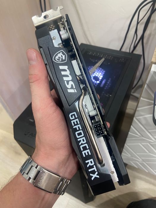 Продам видеокарту NVIDIA GeForce RTX 3050 8 ГБ