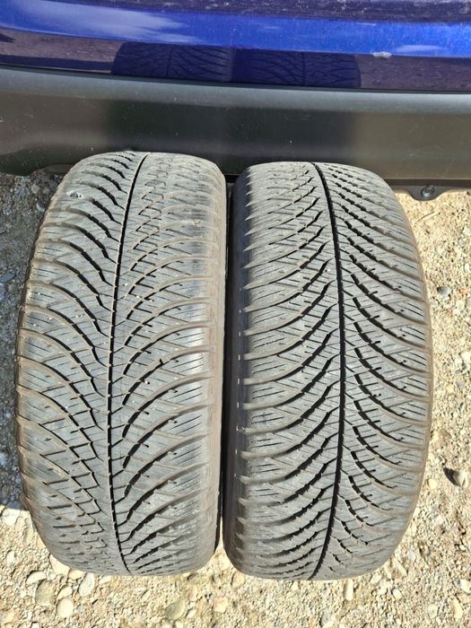 Vand 4 anvelope all season Yokohama 215/55 R16