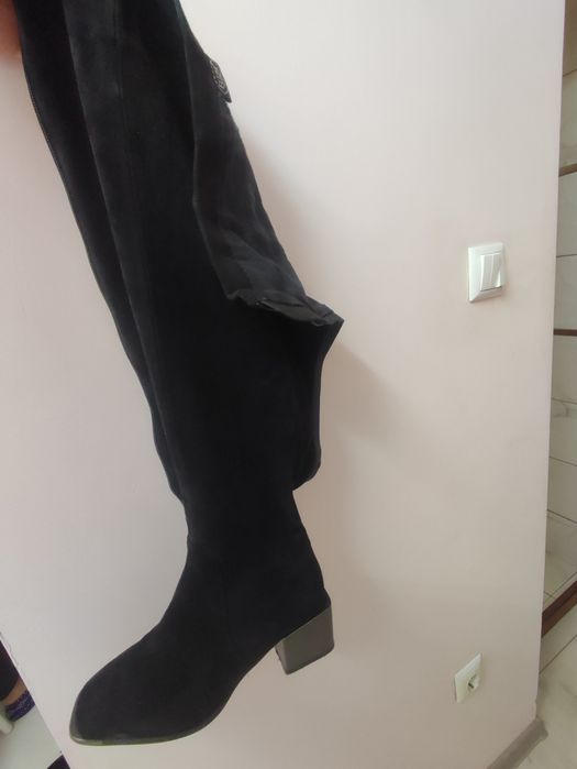 Дамски чисто нови ботуши