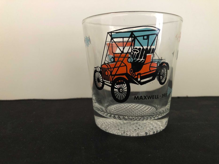 Set 6 Pahare cu tematica auto Mercedes