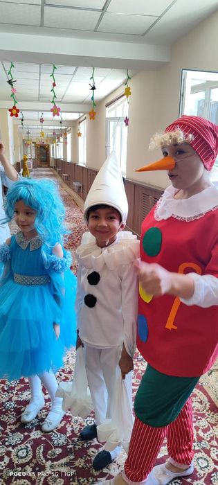 Отдам даром детские вещи