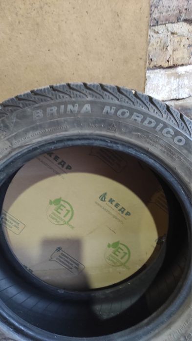 Продам зимнюю резину