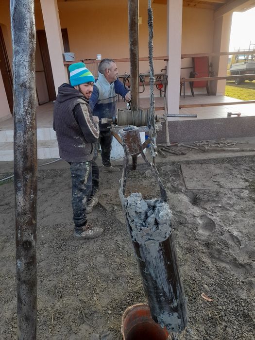 Foraje puțuri apă nr de tel:0761286298