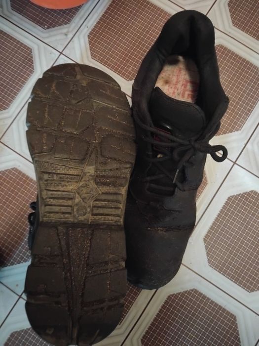 Работни обувки .