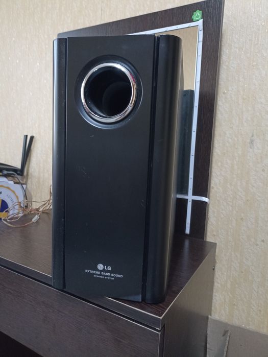Продается сабвуфер