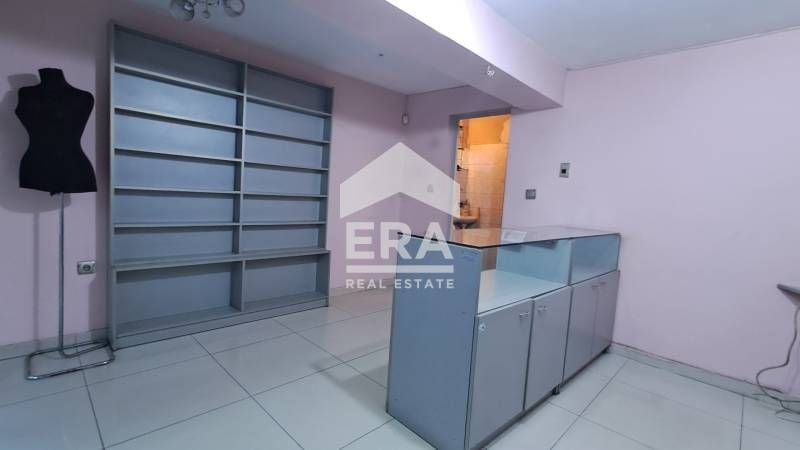 Дава се под наем Магазин в Варна, Окръжна болница - 25 кв.м за 205 € - Снимка #3