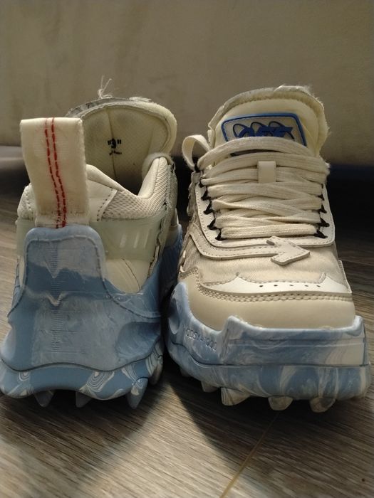 Adidași off white odsy 1000