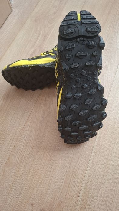 Маратонки,Adidas
