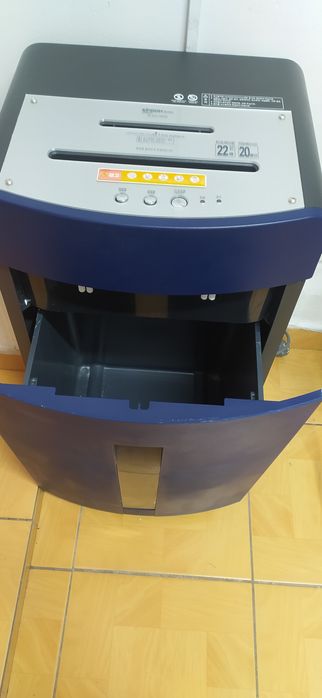 Принтер цветной а4