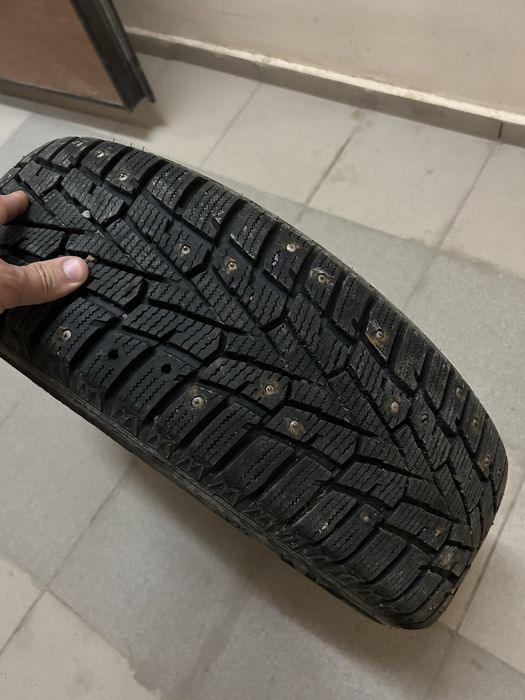 Продам запаску на Р16 зимняя