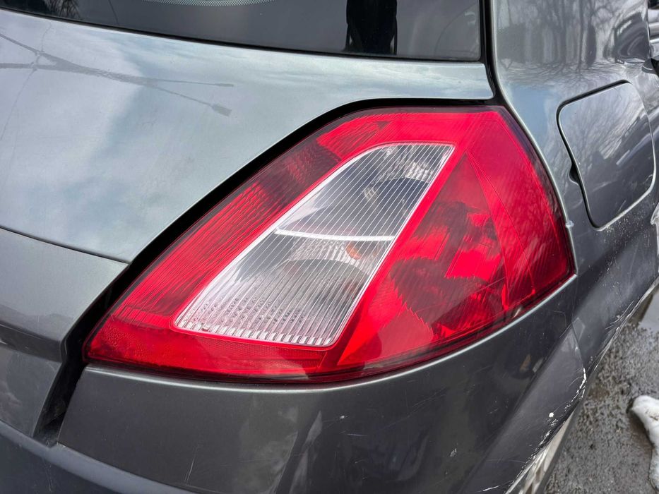 Stop stanga/dreapta Renault Megane 2 an 2006