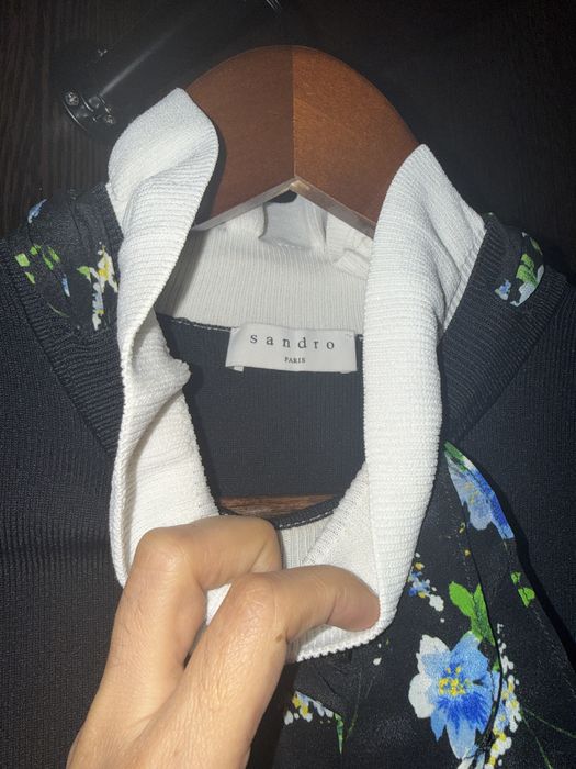 Платье марки Sandro