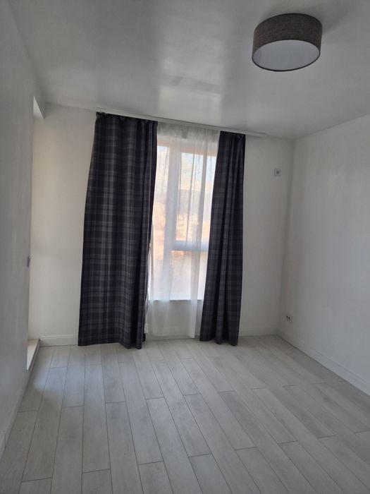 Дава се под наем Тристаен апартамент в София, Карпузица - 110 кв.м за 890 € - Снимка #7