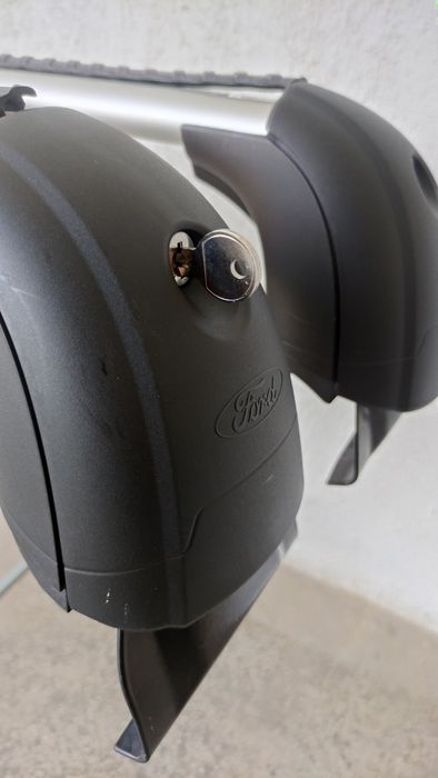 Ford Puma Оригинален багажник за покрив (напречни греди релси рейлинг)