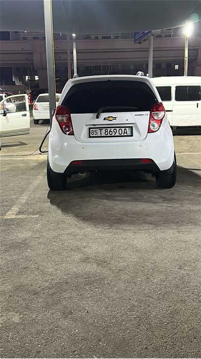 Спарк сотилади кредити бор давом этирилади бир йили туланган