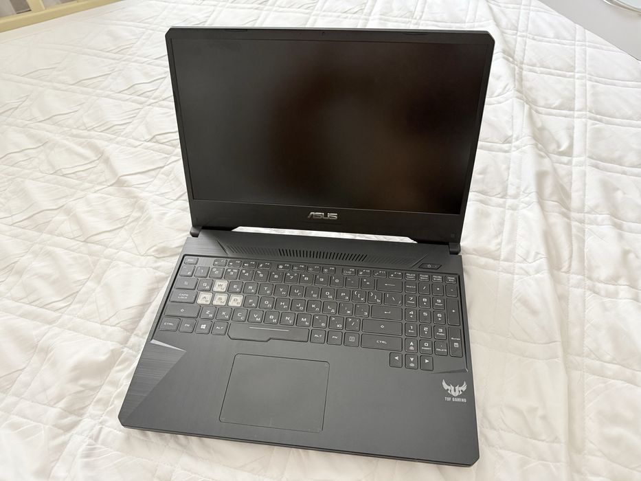 Ноутбук ASUS FX505DT