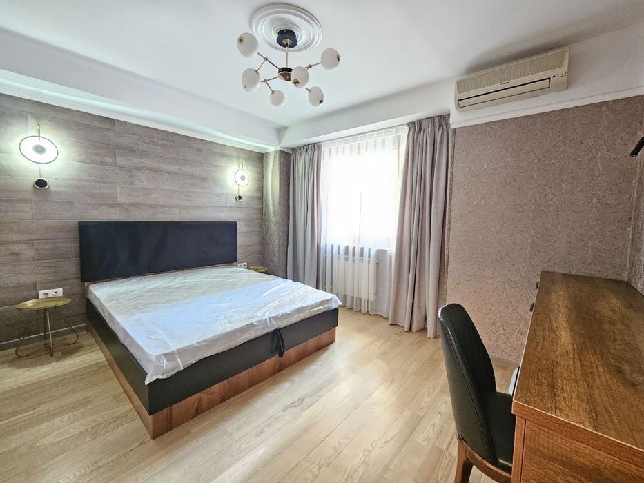 метро Космонавтов 3/4/12 Центр (Корзинка МВД)