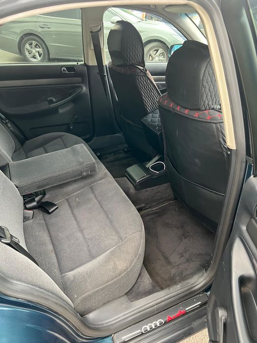 Машина,ауди а4 б5