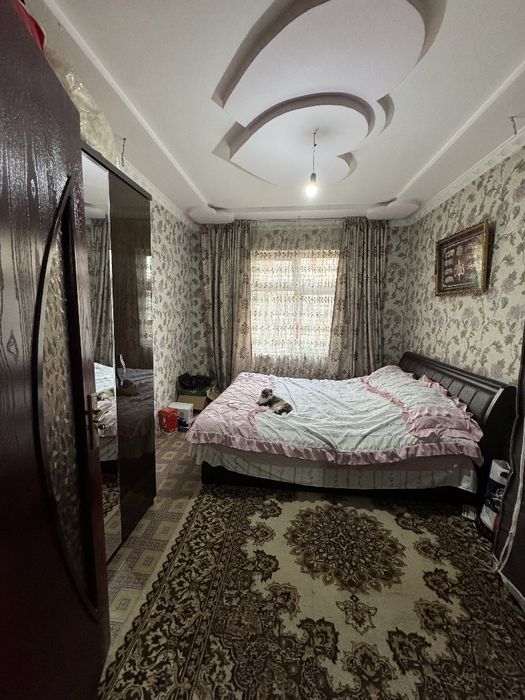 Продаётся 2х ком.квартира 2 этаж теплая Массив Навруз