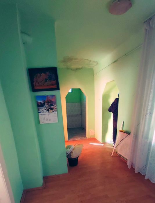 Casă mare, primitoare și bine compartimentată, cu 5 camere