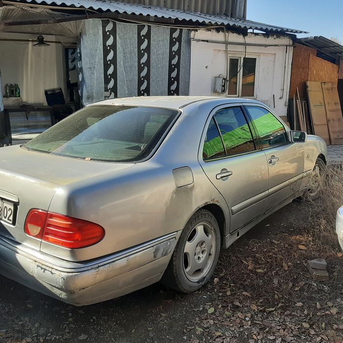 Мерседес 230. Лупарь