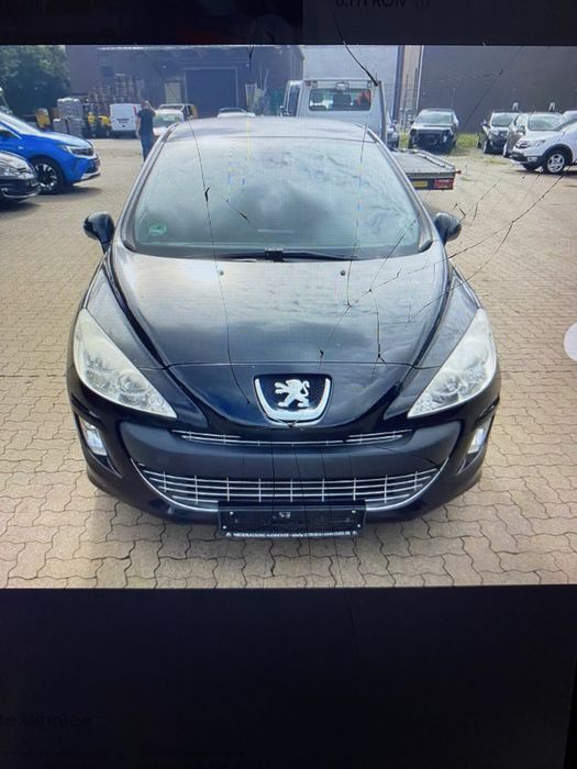 Dezmembrez Peugeot 308