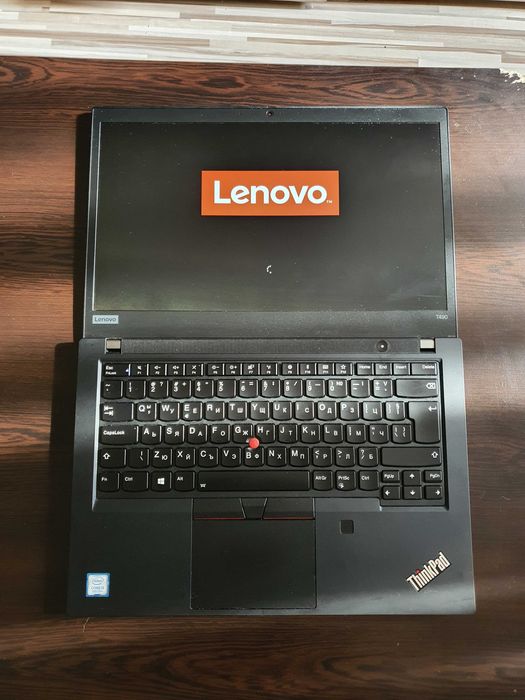 Lenovo T490, 8GB RAM, 256gb SSD