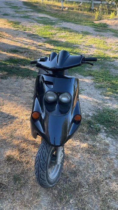 Vand scuter malaguti f10 sau schimb cu cross