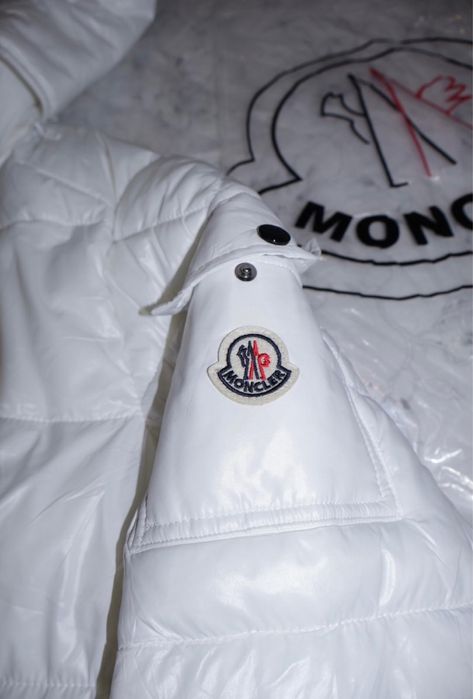 Geaca barbat puffer alba noua cu eticheta S