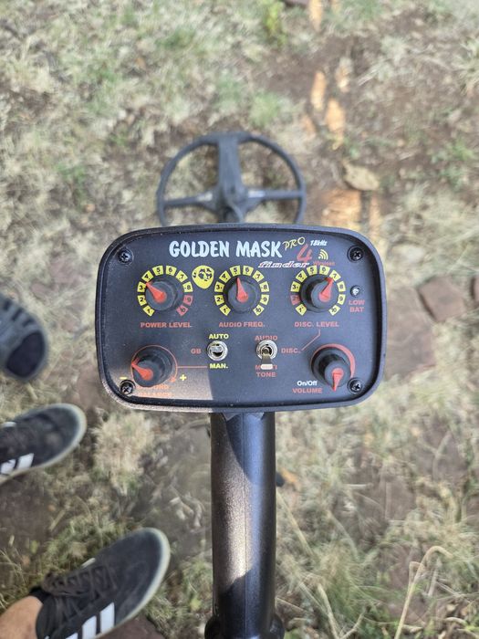 Golden Mask 4 Pro