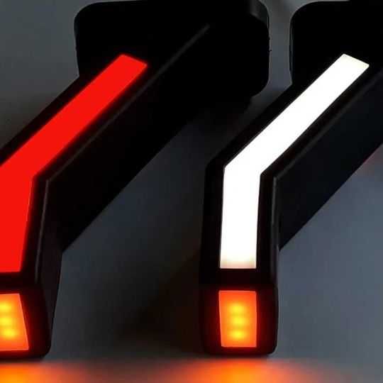 1бр. ЛЕД LED неон габарити , рогчета Червен/Бял/Жълт 12-24V , Полша