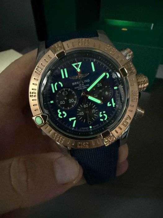 Breitling Chronmat AVenger двуцветен