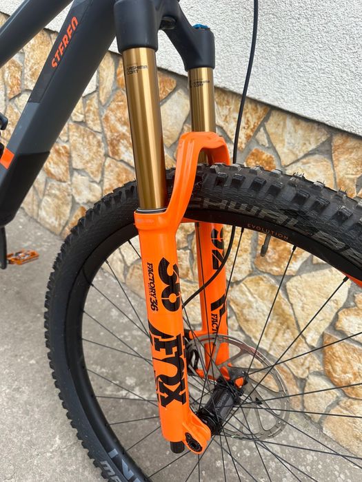 Bicicleta cube stereo 150