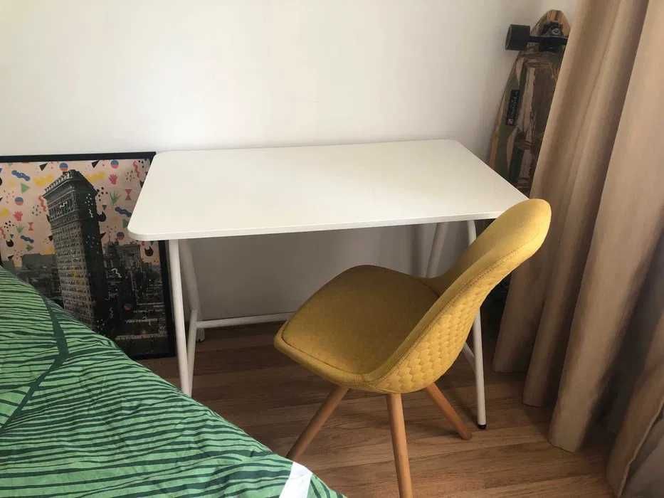 Birou Ikea cu inaltime reglabila + scaun