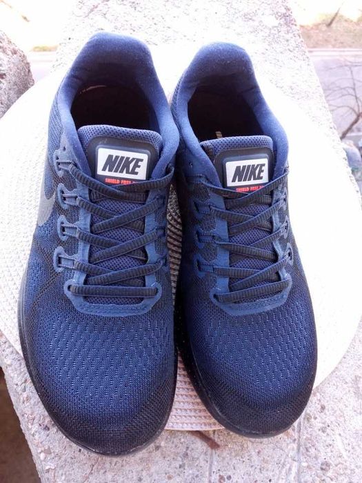 Nike Free RN Shield, marime 38.5 (24 cm)