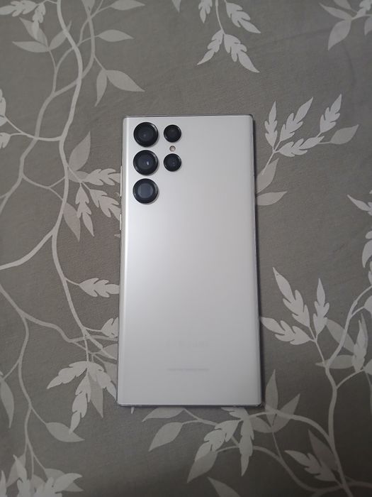 Samsung 22 ultra 512 tali.