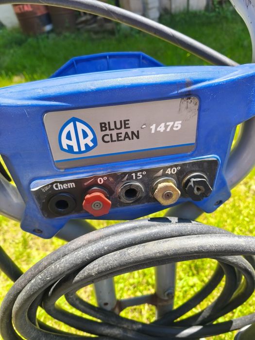 Aparat de spalare cu presiune profesional pe benzina